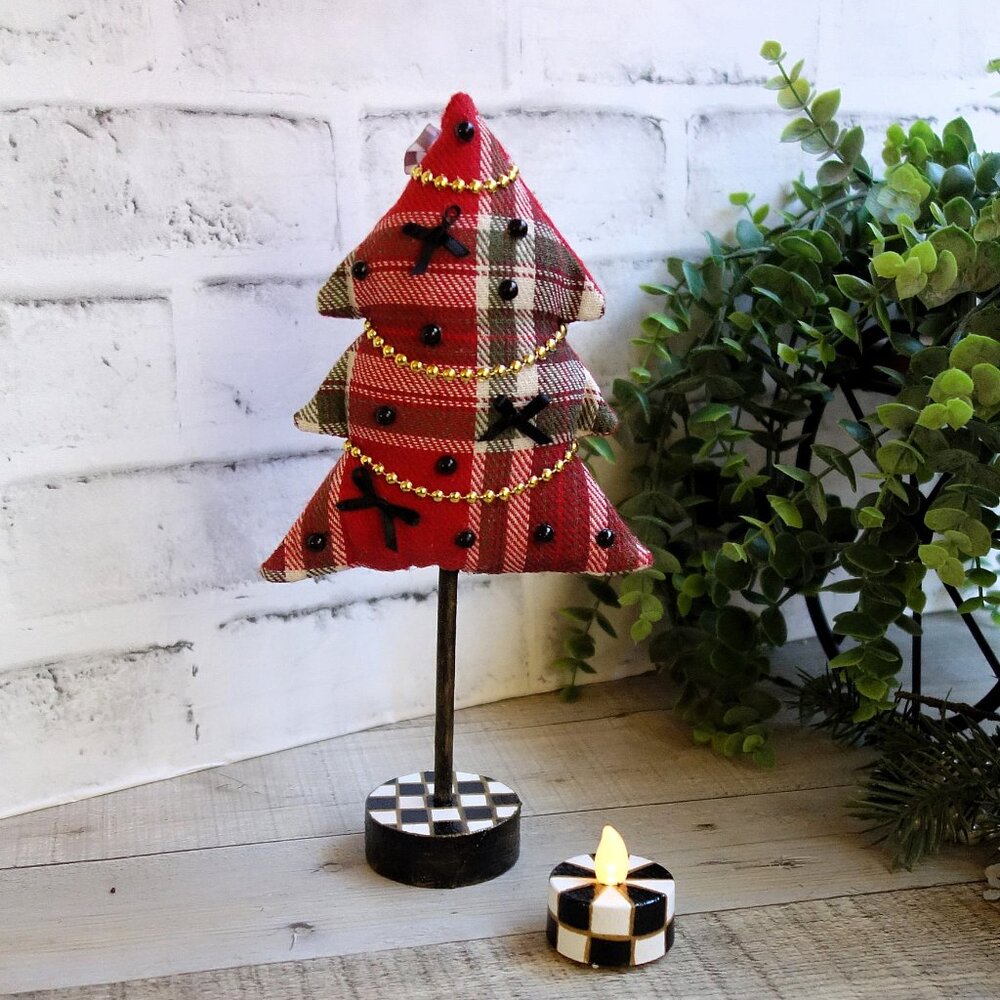 Checked Christmas Tree Ornament and Checked Candle Set Checked Mantle Decor